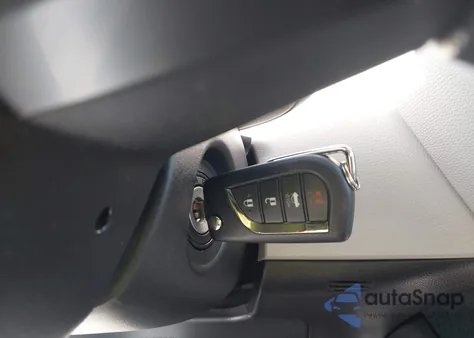 2020 Toyota Corolla Le z USA, uszkodzony, nr VIN 5YFEPRAE2LP110672